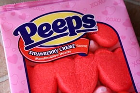 Peep-Pops-valentine-dipped-marshmallows-white-chocolate-sprinkles (1)