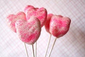 Peep-Pops-valentine-dipped-marshmallows-white-chocolate-sprinkles (9)