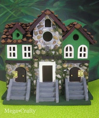 Leprechaun house for St. Patrick's Day by mega crafty