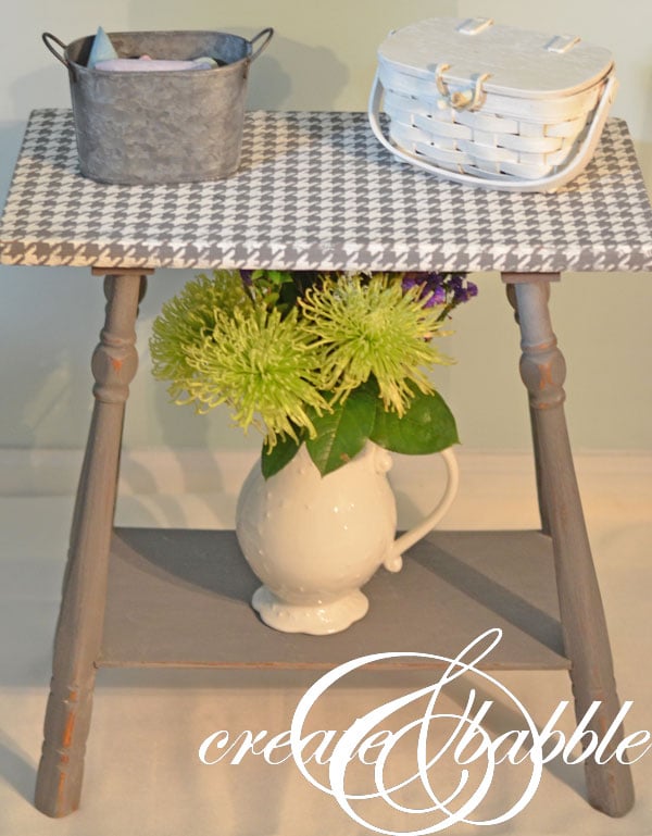 Create & Babble houndstooth stencil