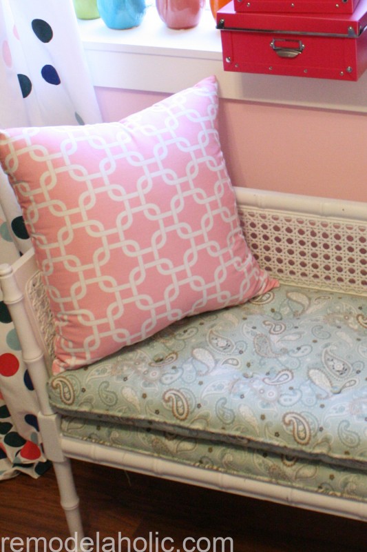 Girls pink and navy bedroom decorations (9)