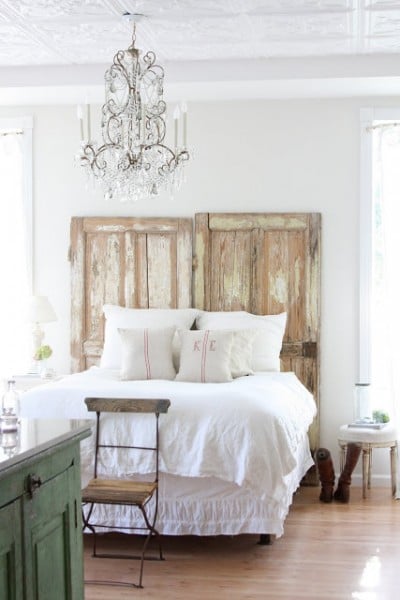 chic neutral rustic bedroom, Dreamy Whites