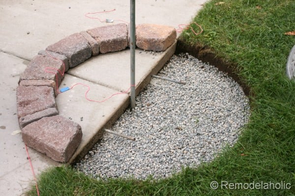 how to use a kit to build a fire pit from Remodelaholic