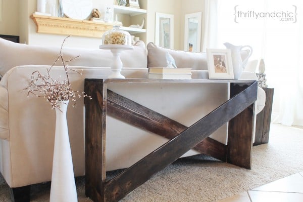 cute and easy DIY sofa table, featured on Remodelaholic.com