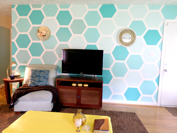 How to Paint an Ombre Hexagon Accent Wall | For My Love Of featured on Remodelaholic.com #accentwall #hexagon #paint