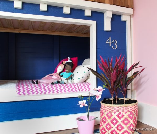 how to build a Bunk bed playhouse tutorial (36 of 40)