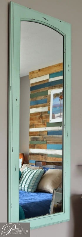 beach inspired plank headboard wall tutorial, Pearls Pinstripes and Peanut Butter on Remodelaholic