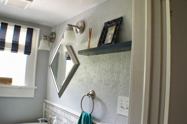 complete bathroom remodel 09, Seesaws and Sawhorses on Remodelaholic
