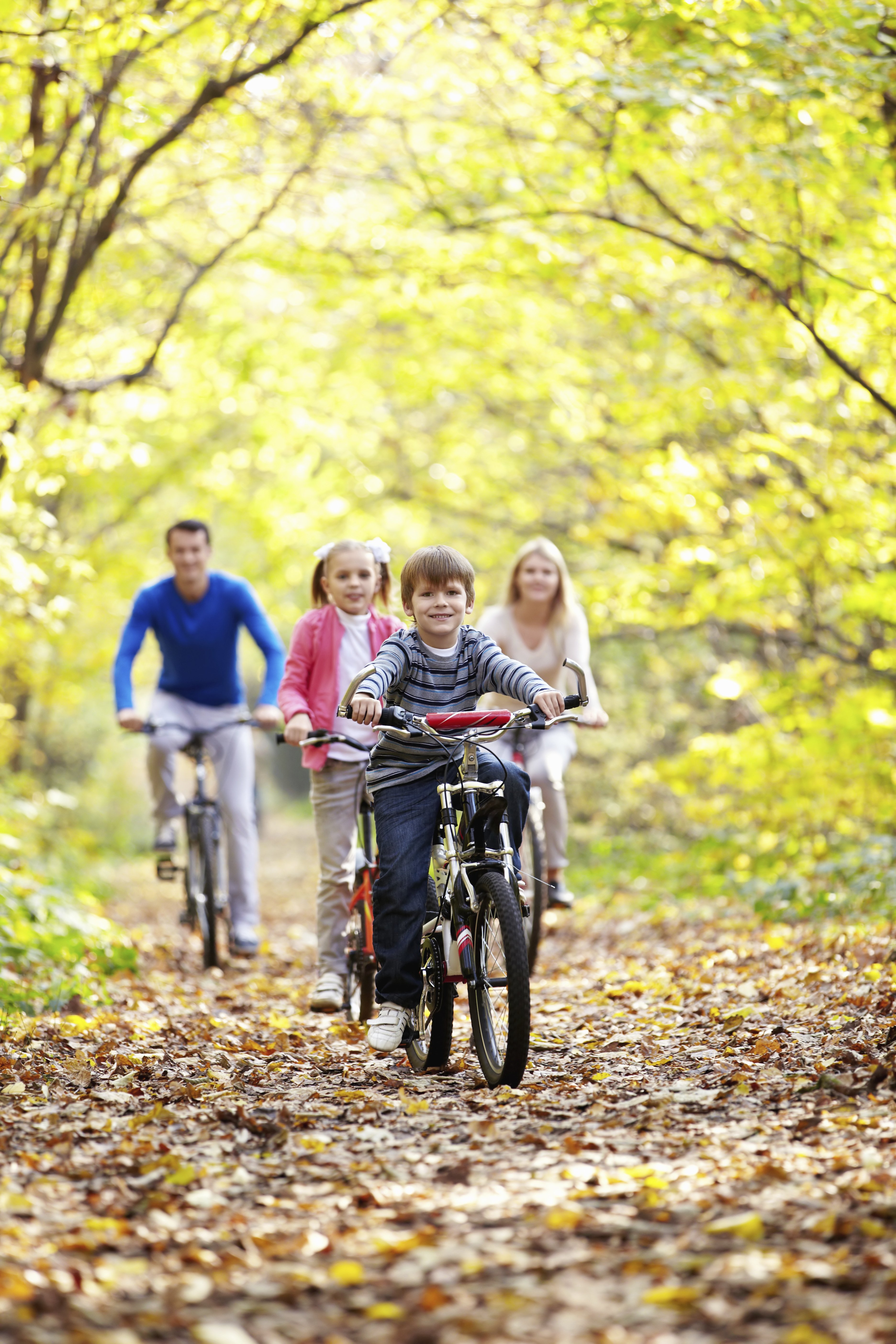 10 Fun Family Activities for Fall